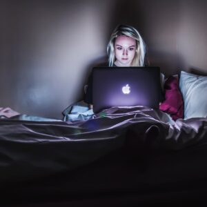 Online CBT-I: Πόσο αποτελεσματική είναι στη θεραπεία της αϋπνίας;