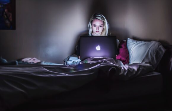 Online CBT-I: Πόσο αποτελεσματική είναι στη θεραπεία της αϋπνίας;